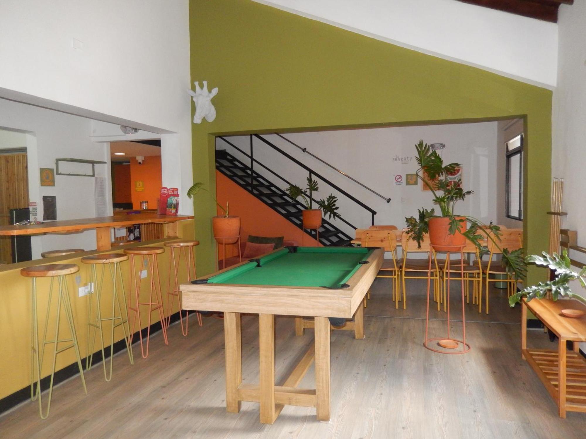 Apartments In La Seventy 메딜린 외부 사진